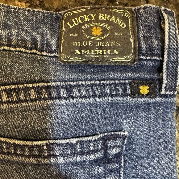 Lucky Brand Sweet'n Low Bootcut Jeans Womens Size 10/30 Blue Mid Rise Light Wash - Picture 5 of 11